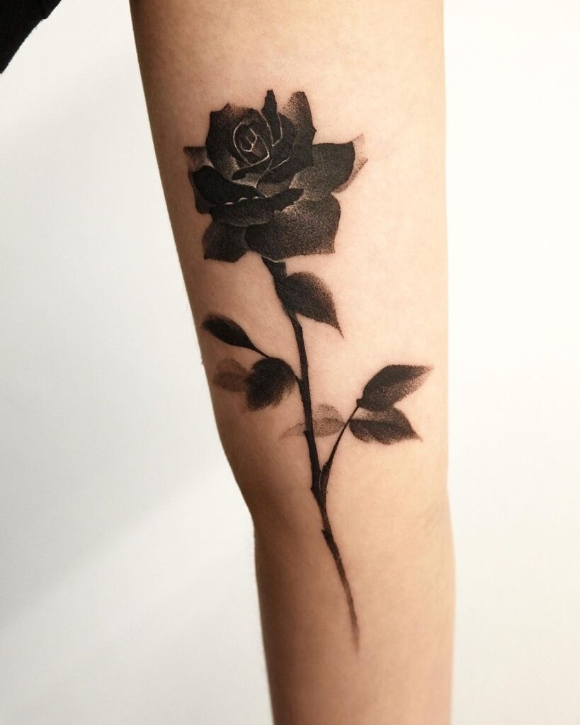 Tatuagem de rosa