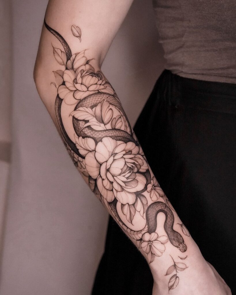 Snake & Flowers Tattoo