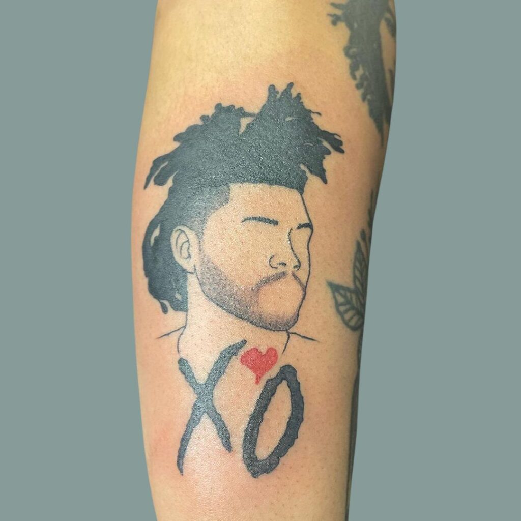 Retrato do The Weeknd XO Tattoo