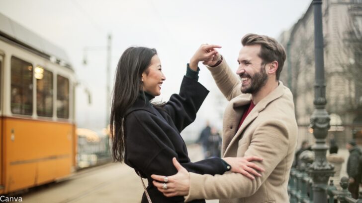 12 Zodiac Signs: Tips To Keep Each One Happy In A Relationship