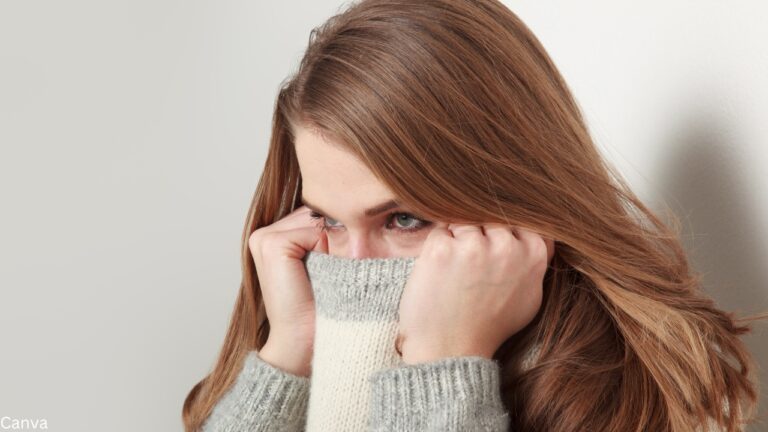 12 Zodiac Signs: Why You’re Afraid Of Love?