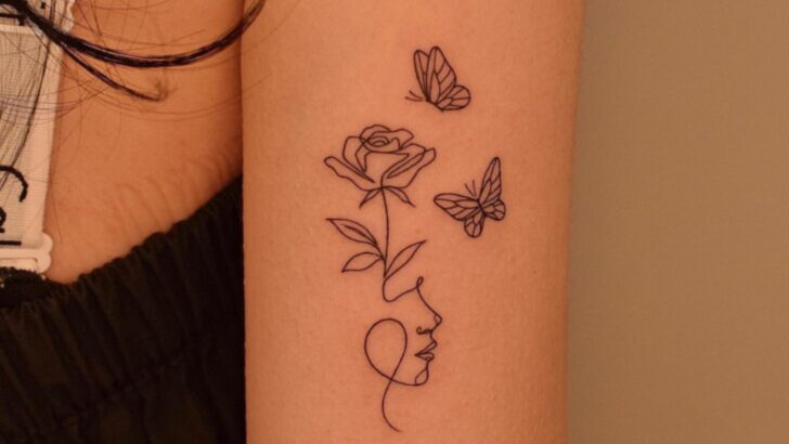 21 Dainty Small Tattoos That’ll Have You In The Grip