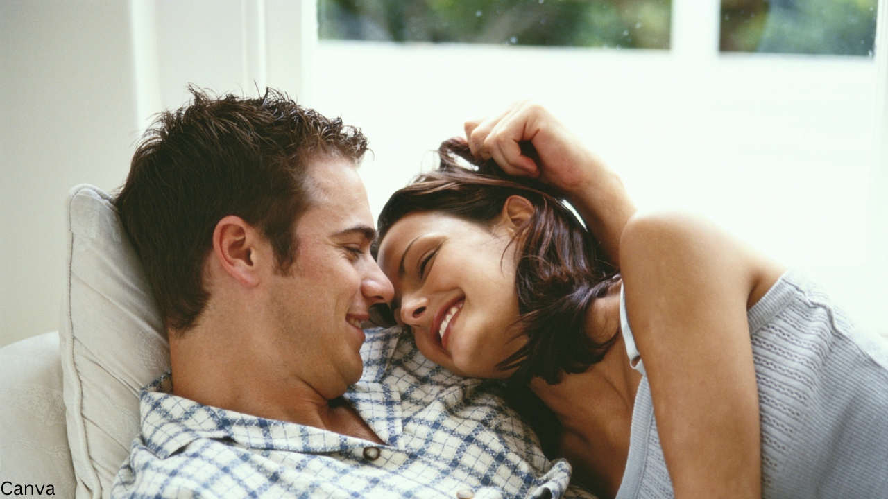 5-zodiac-signs-like-to-cuddle-the-most