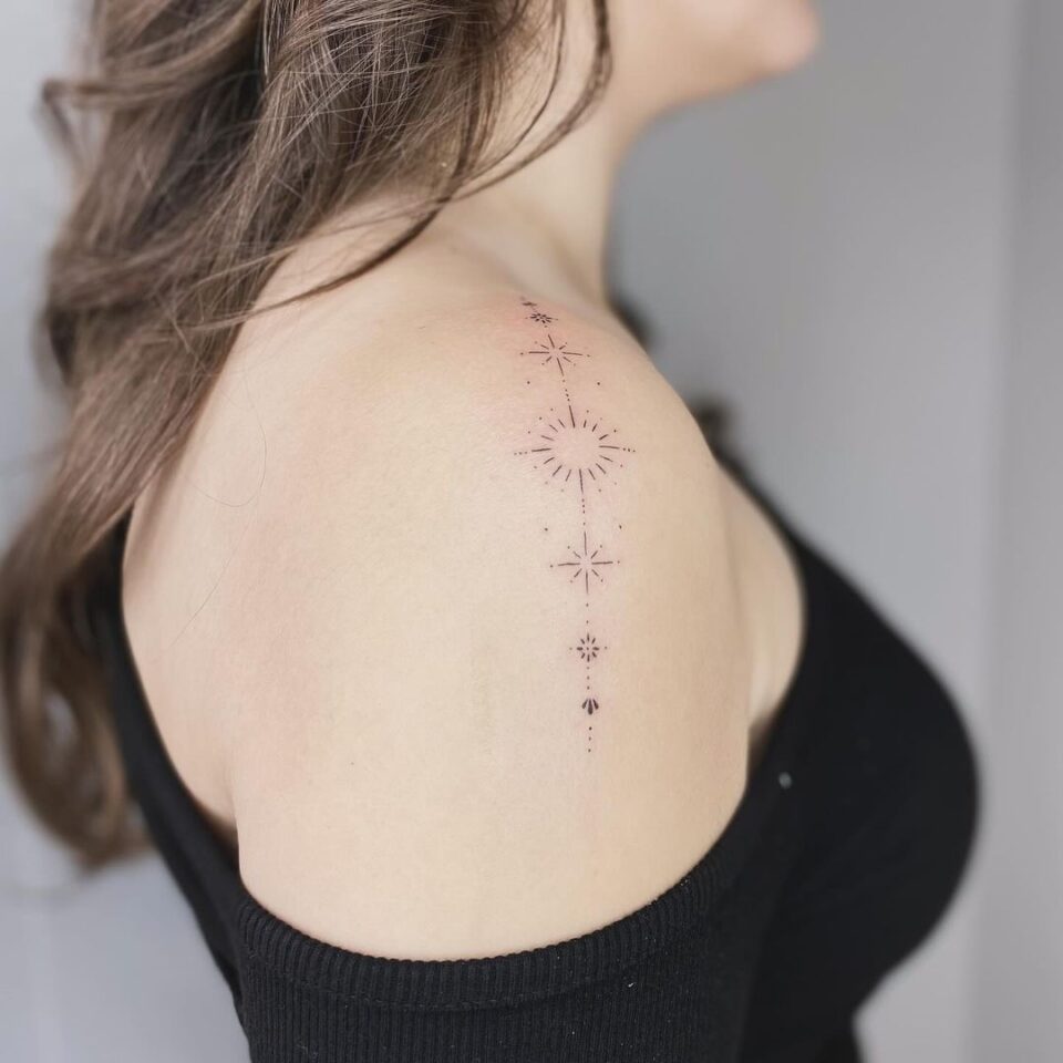 14 Cute Shoulder Tattoos You'll Want To Get ASAP