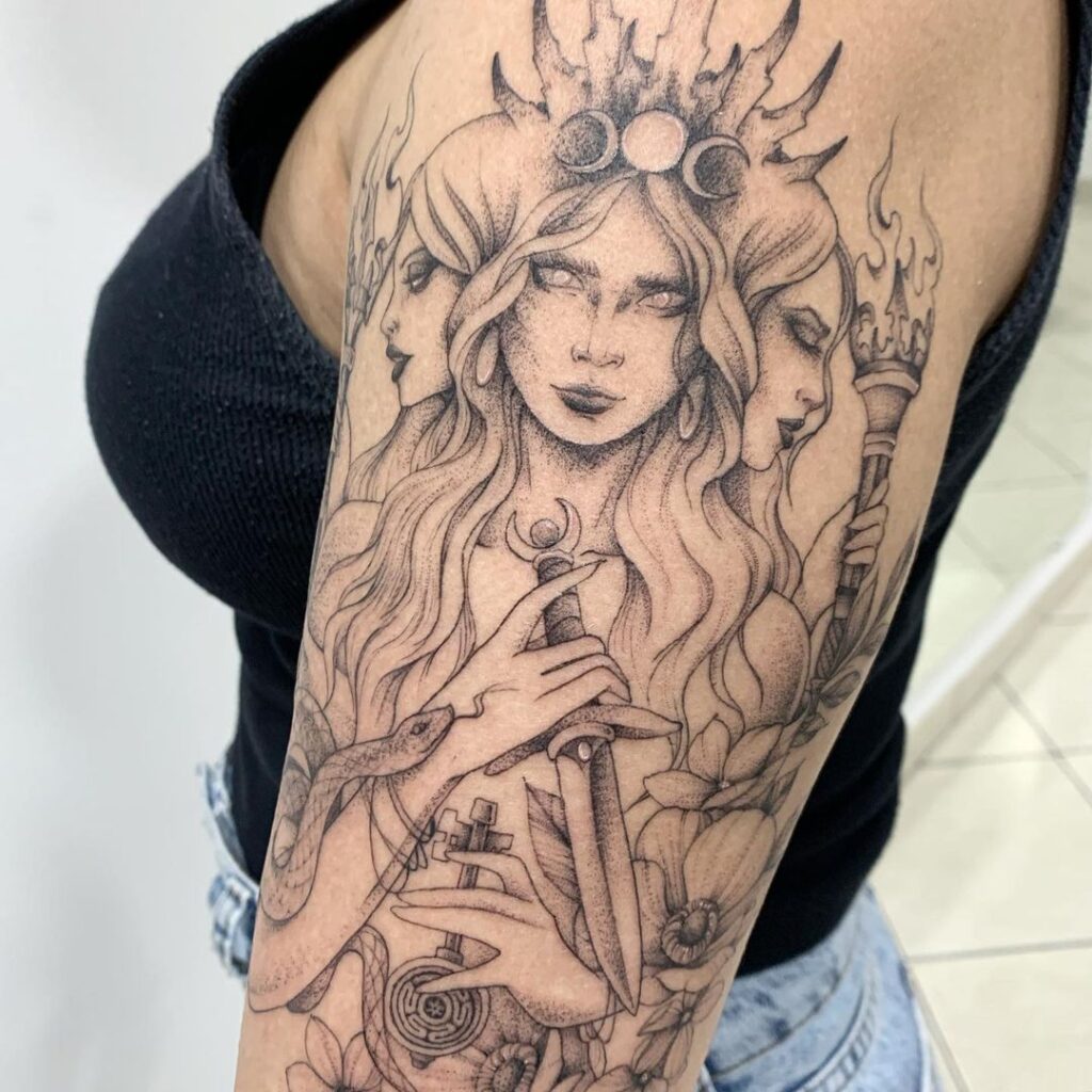 Tatuaggio femminile di Hekate