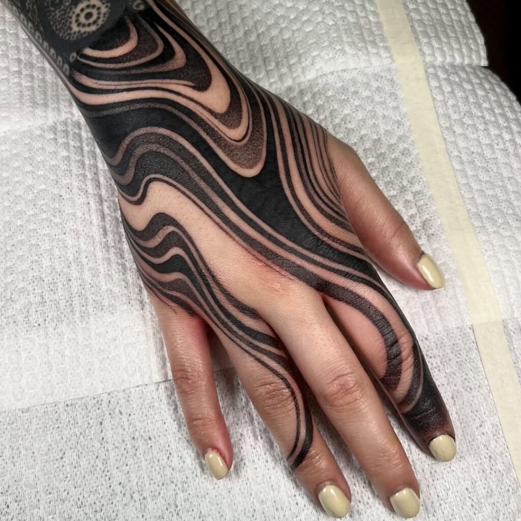 Tatuaggio a mano intera Suminagashi