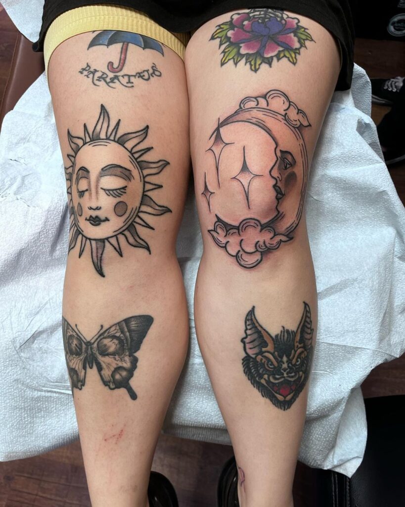 Tatuaggio del ginocchio con sole e luna