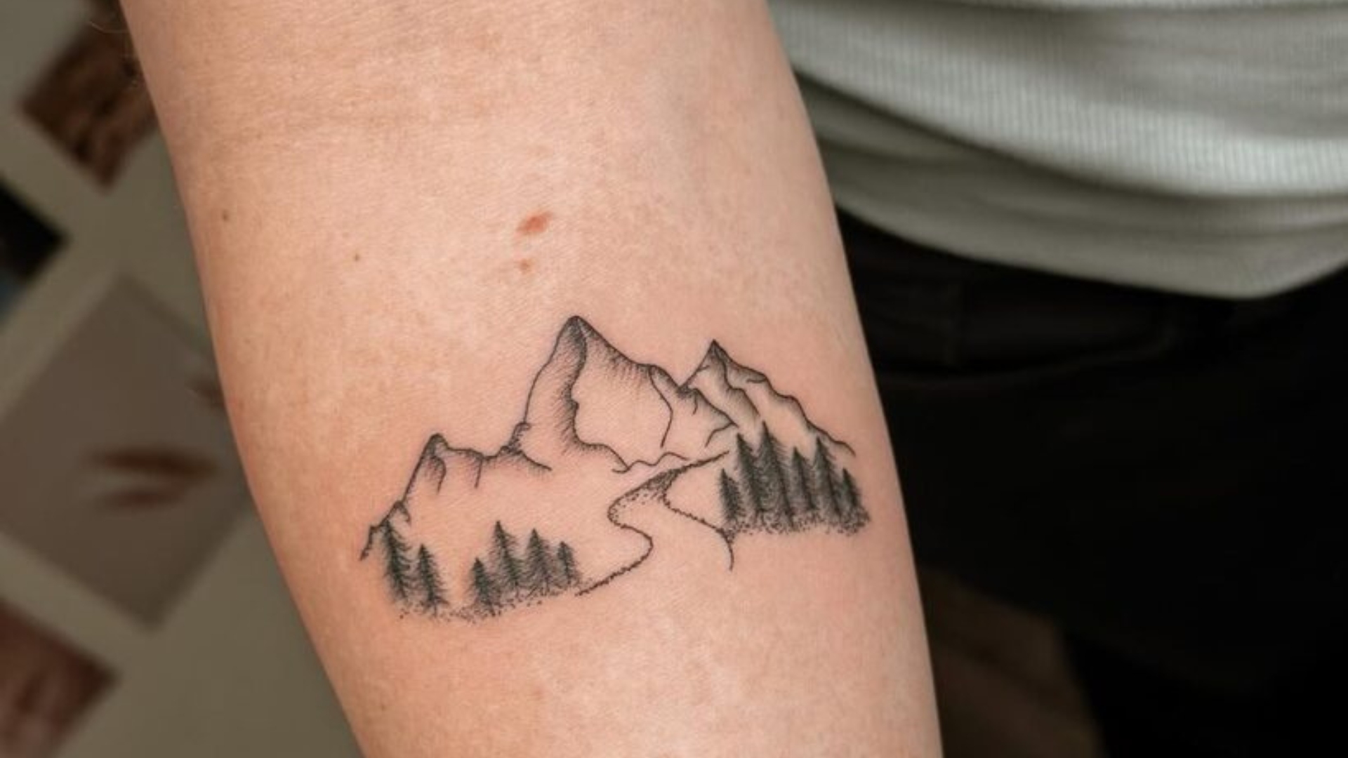 tatuaje de montaña