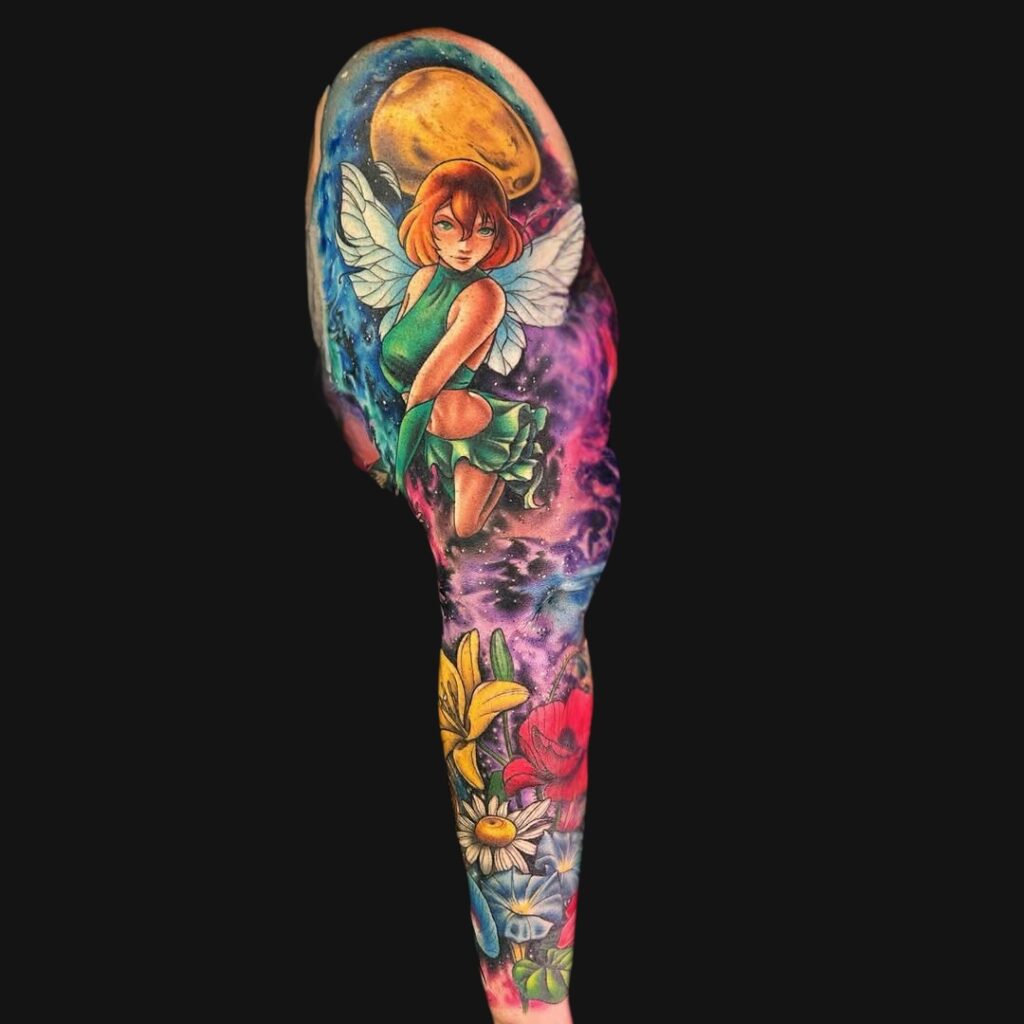 Tatuaggio a manica di fata colorata