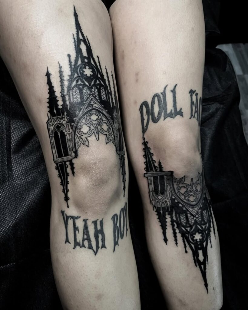 Tatuagem de catedral gótica escura