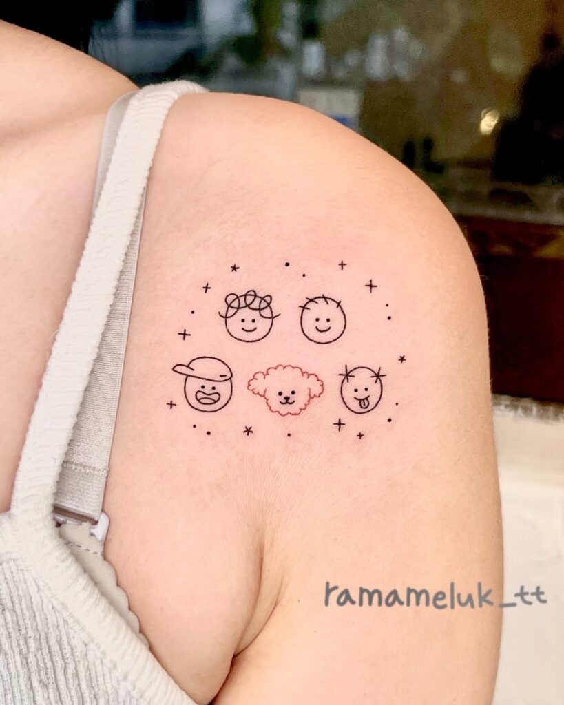 Tatuagem de rostos de família