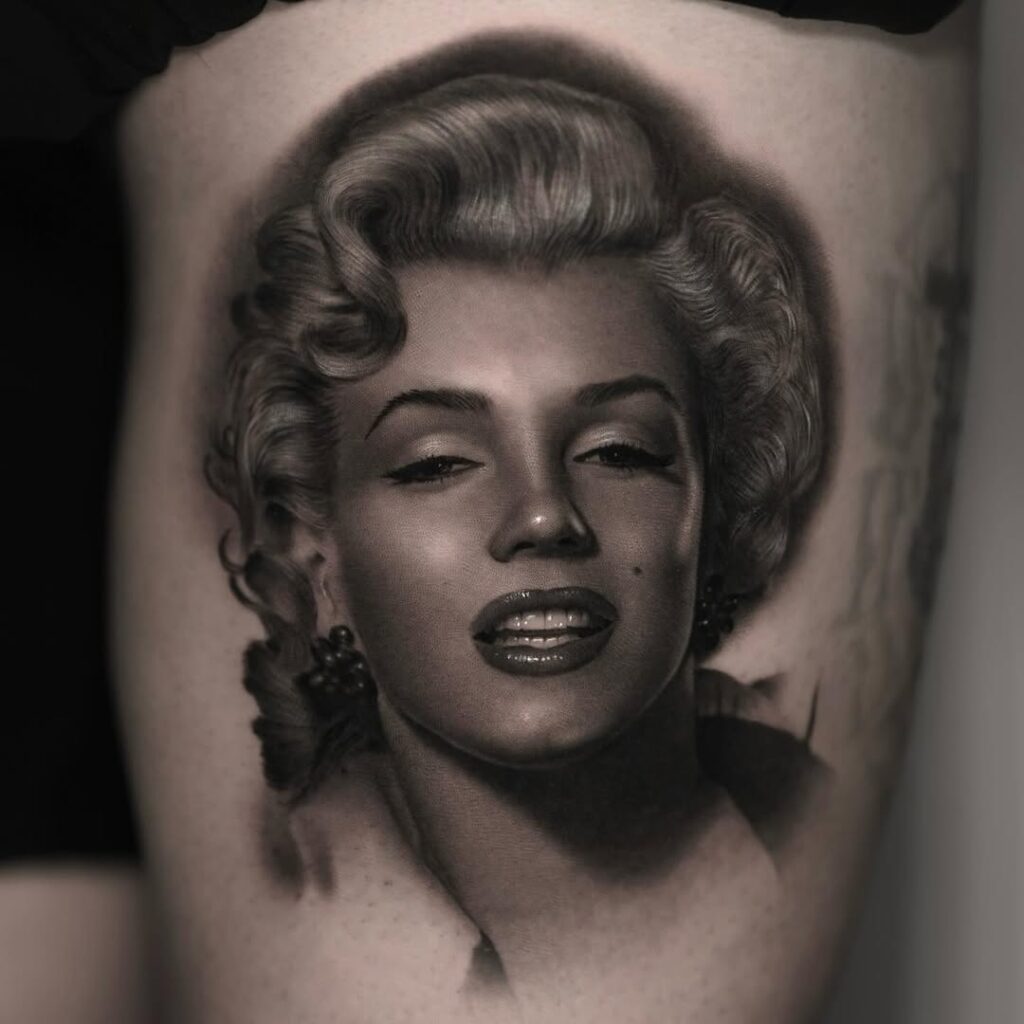 Tatuaggio con ritratto di Marilyn Monroe