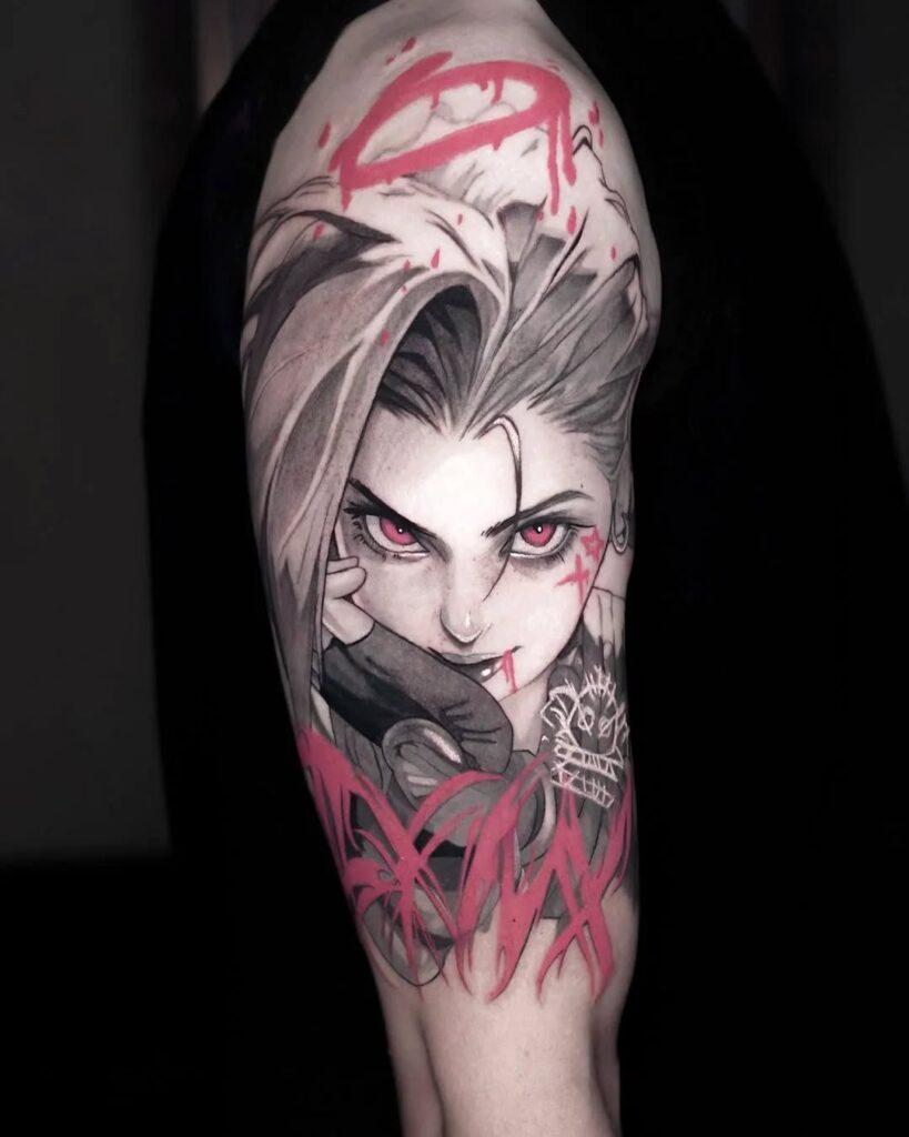 Tatuaggio Jinx rosa e grigio