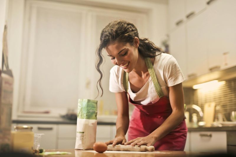 Cozinhar e assar com atenção