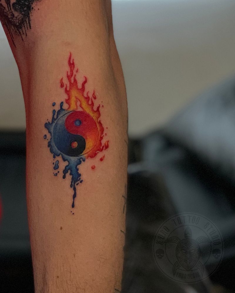 Tatuagem Yin Yang de fogo e gelo