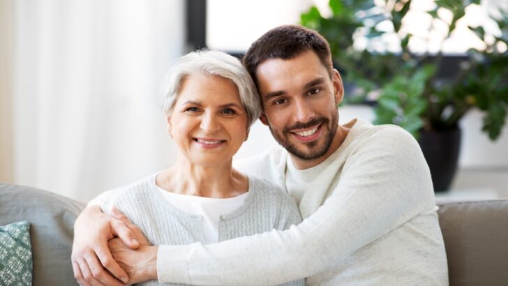 35 Key Traits Of Parents Whose Adult Children Still Genuinely Adore Them