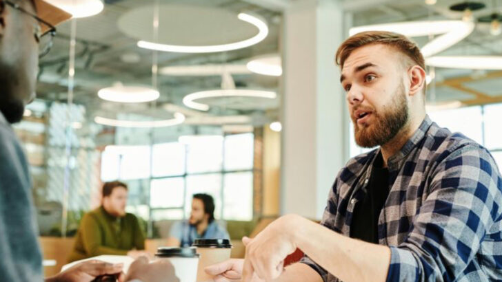 35 Smart Phrases Brilliant People Use to Say ‘You’re Wrong’ (Without Starting a Fight)