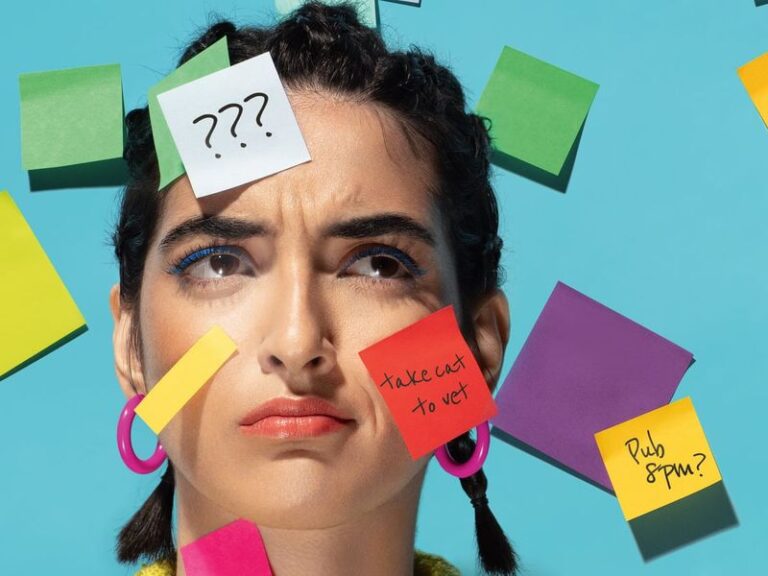 42 Subtle Gaslighting Phrases That Quietly Undermine Your Emotions