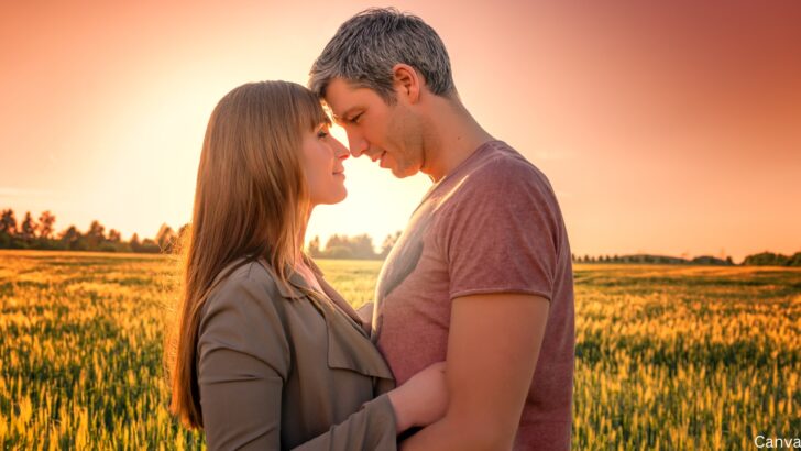 42 Undeniable Signs Your Partner Truly Loves You Unconditionally