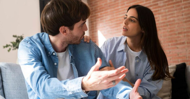 25 Things You Shouldn’t Do When Someone Shows No Interest in You