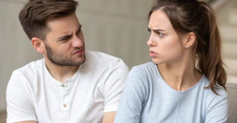 29 Phrases from Your Partner That Seem Fine but Are Seriously Toxic