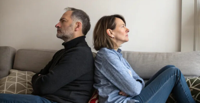 31 Harmful Habits Married Couples Have That Lead to Divorce