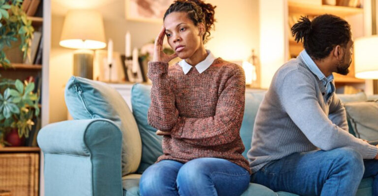 34 Highly Risky Habits Married Couples Don’t Realize Are Leading to Divorce