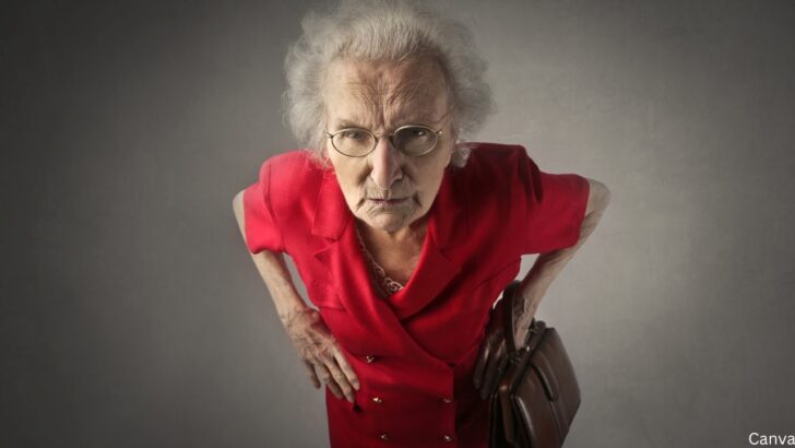 35 Toxic Habits Grandparents Must Avoid At All Costs