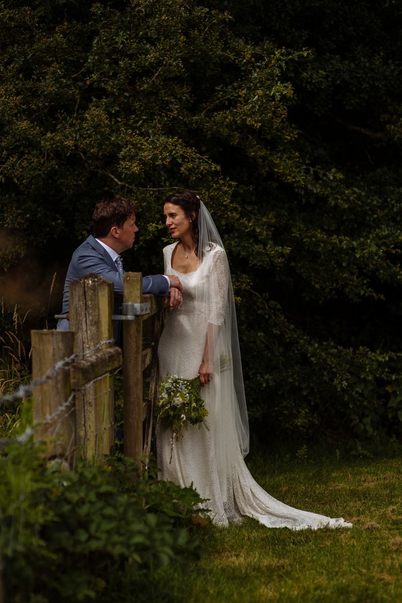 Rustic Charm: 1940s Wedding