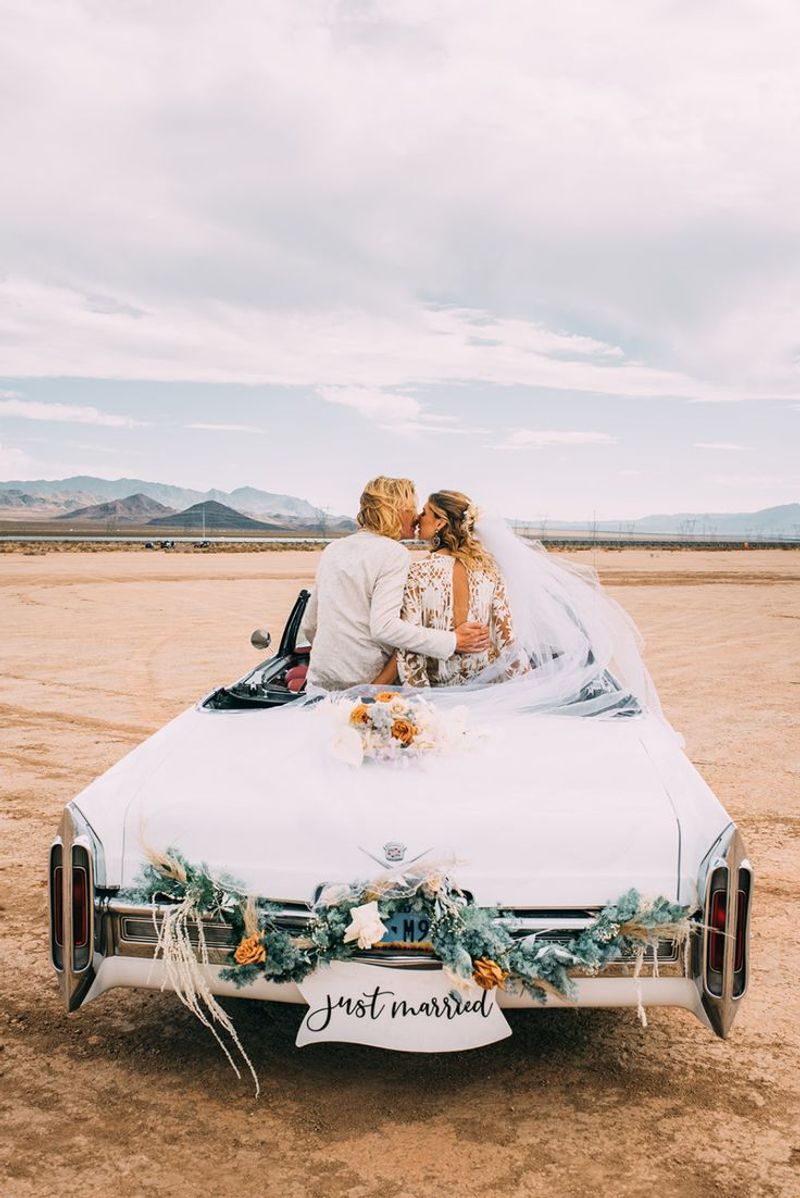 Boho Bliss: 1970s Wedding