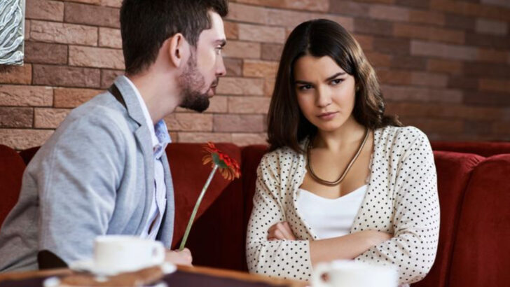 15 Dating Moves That Worked Back Then—But Fail Miserably Today