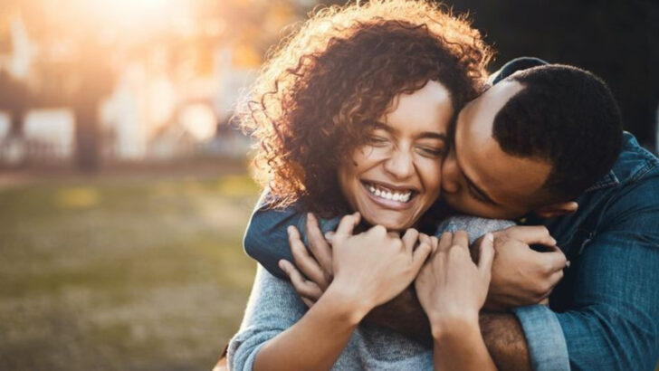 15 Reasons Wives Stay Madly in Love (And 3 Game-Changing) Habits That Make Love Stronger