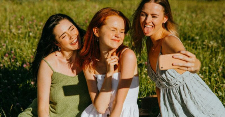 15 Things Gen Z Girls Were Taught Growing Up That Turned Out To Be Completely Wrong