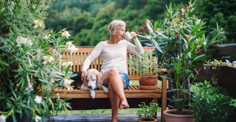 15 Ways To Plan For Aging Alone — With Strength And Style