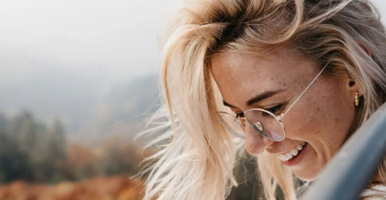 16 Surprising Perks of Being Single at 30