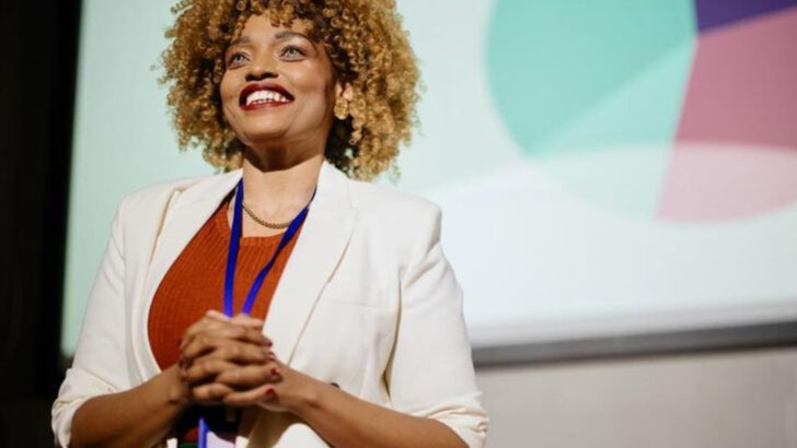 17 Subtle Behaviors Of People Who Carry Themselves With Dignity & Respect