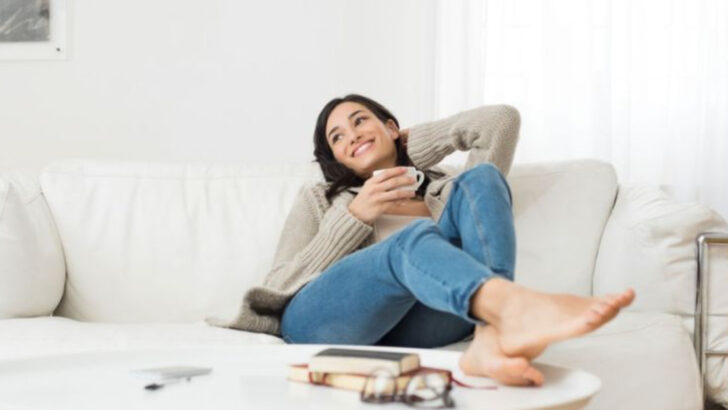 18 Stereotypes About Single Women We Seriously Need to Leave Behind