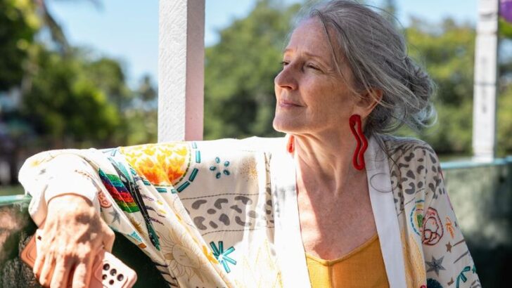 20 Reasons Older Women Aren’t Looking For Romantic Relationships