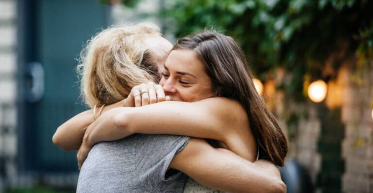 20 Green Flags in Modern Relationships You Should Actually Look For