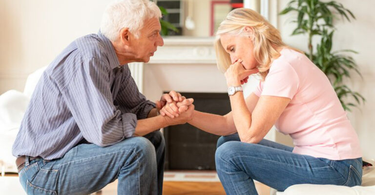 20 Reasons Couples Grow Apart After 30+ Years