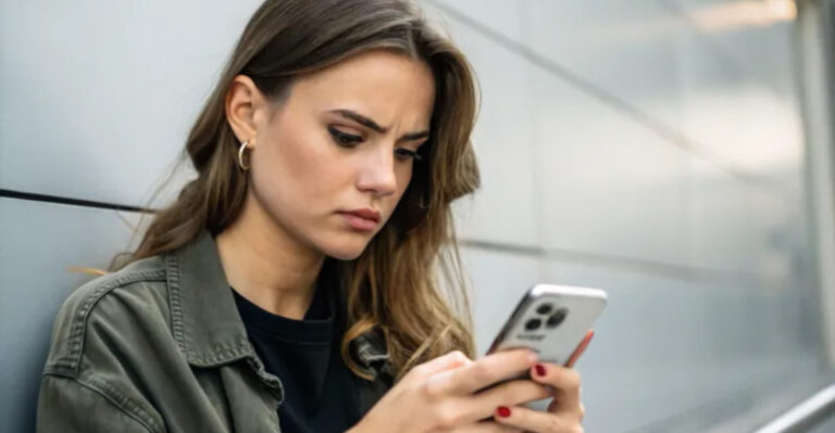28 Power Moves To Make When They Pretend You Don’t Exist