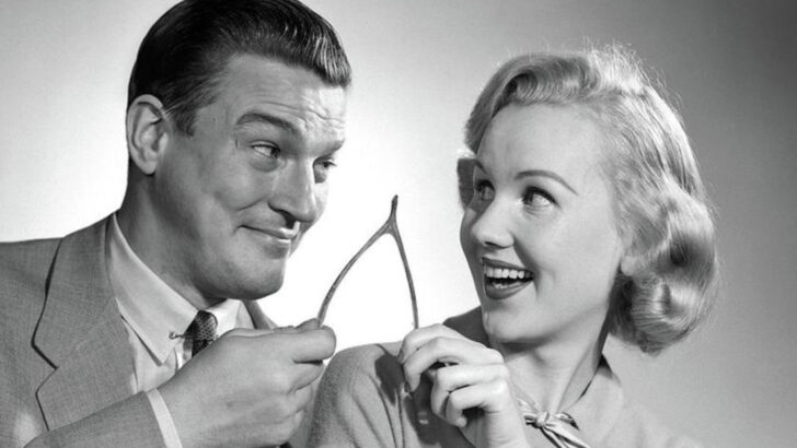 33 Stale Marriage Ideas From the ’50s We’ve Thankfully Left Behind