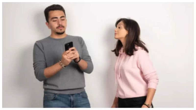 Privacy Boundary Violations
