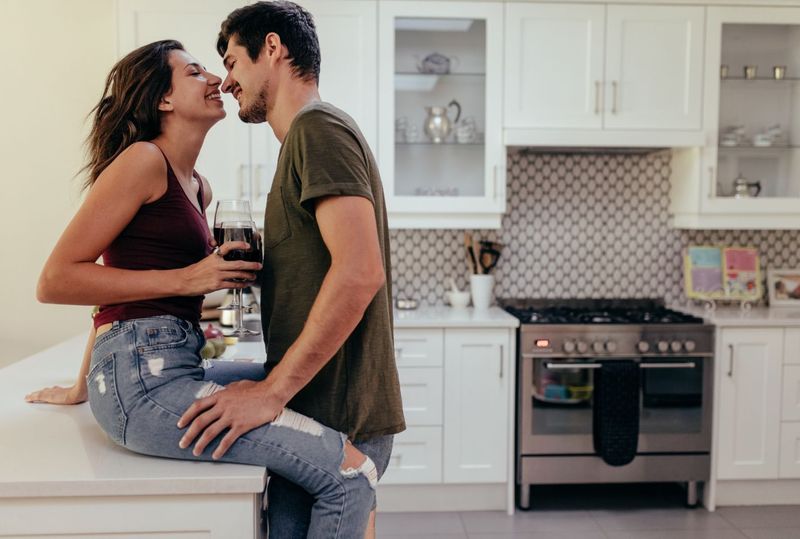 He Still Flirts with You, Genuinely