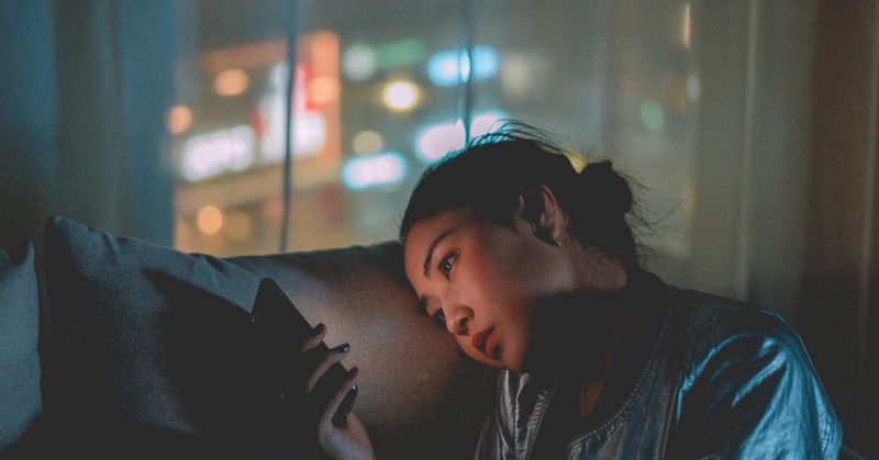 Post Your Solo Status on Social Media