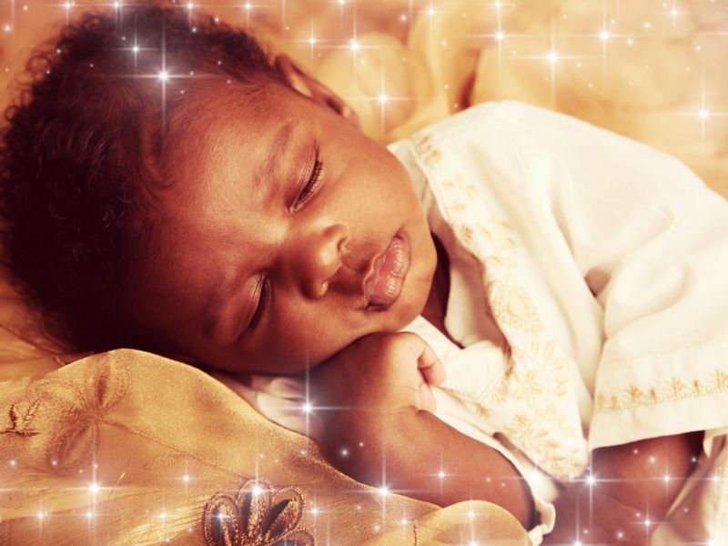 Aurelia: Golden Glow