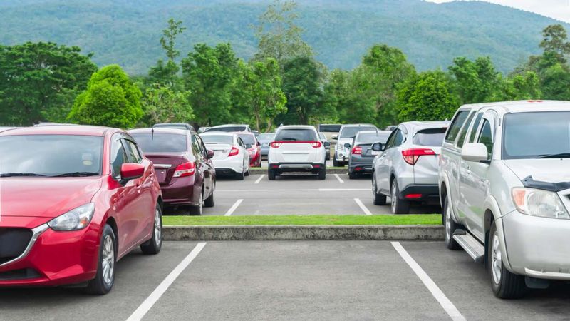 Proper Parking Etiquette