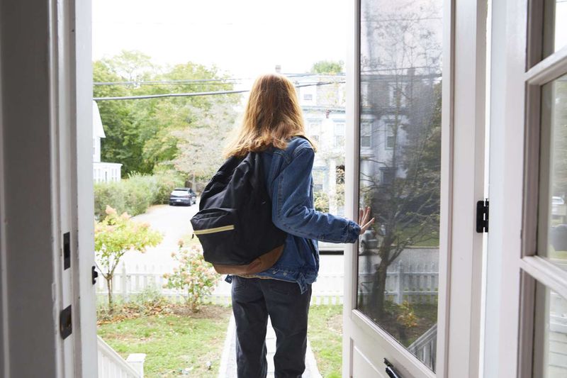 Leaving when it no longer feels right—no announcement needed