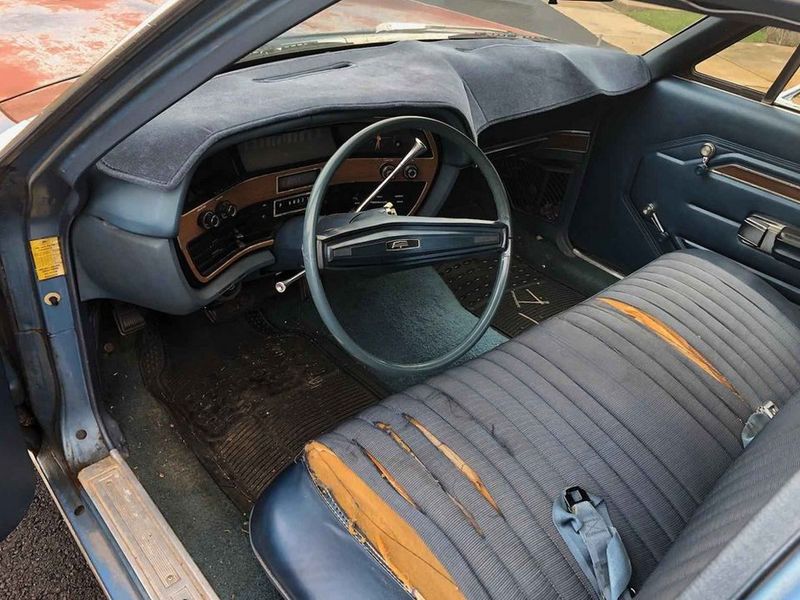 Car Interiors Without Screens
