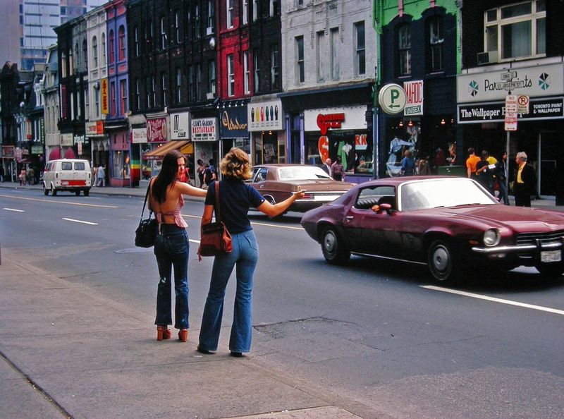 Hitchhiking Without Total Fear